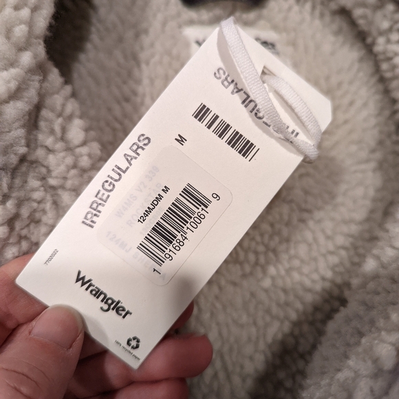 Wrangler Sherpa-Lined Denim Jacket - Picture 8 of 10